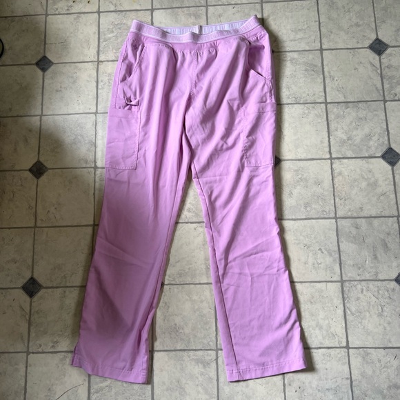 MedCouture Scrub Set - Picture 2 of 3